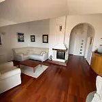 Laura Apartman *