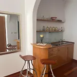 Laura Apartament
